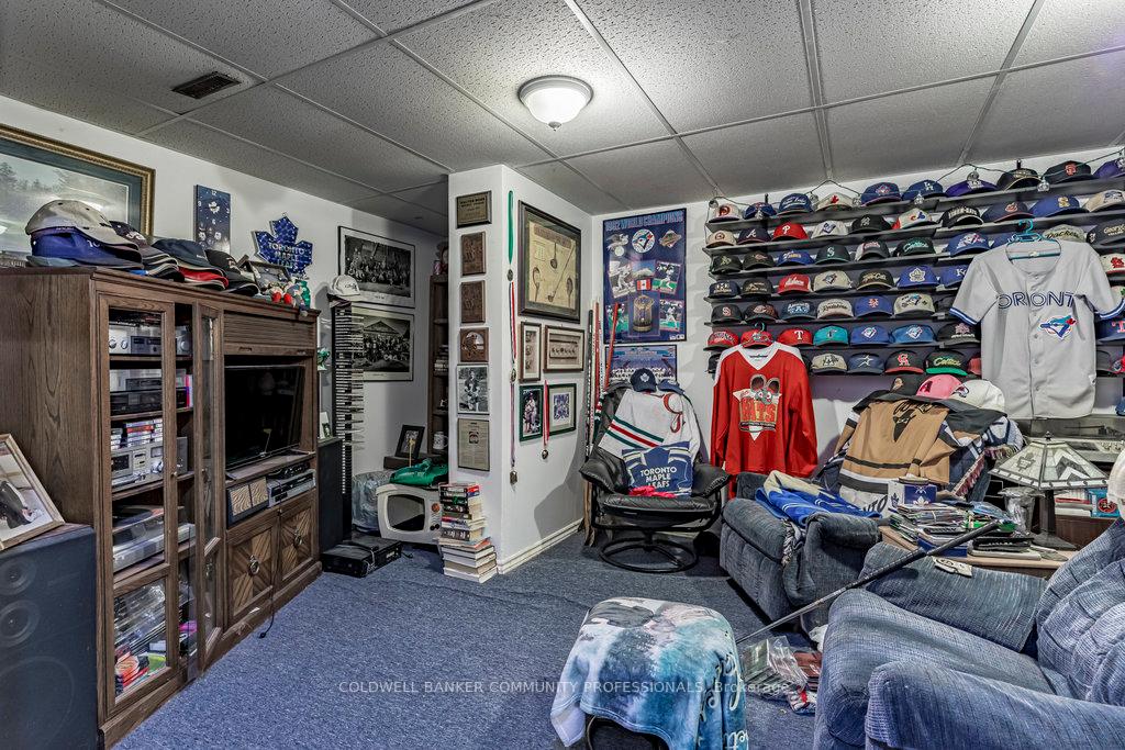 Photo 32 of 463 Knightsbridge Crescent, Hamilton, Ancaster — HOMEH