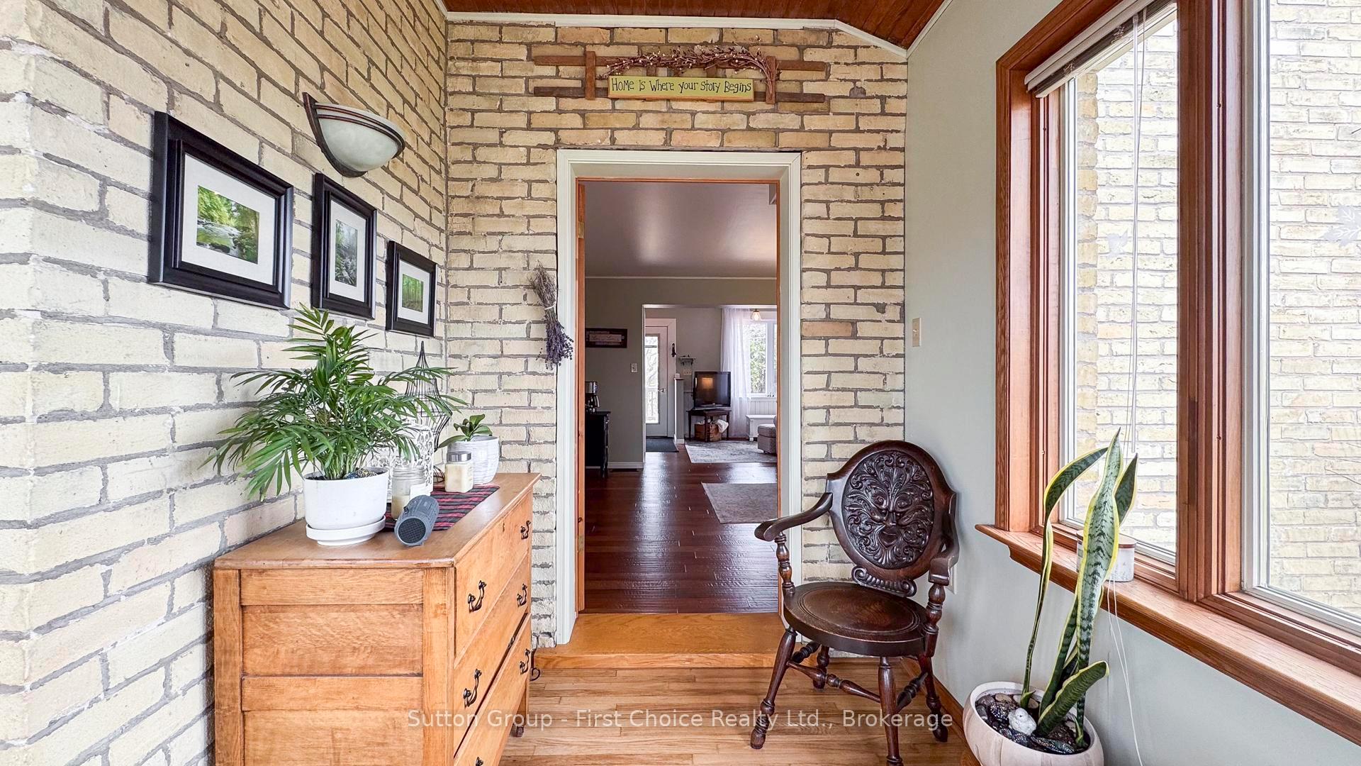 Photo 13 of 313 Huron Road, Goderich, Goderich (Town) — HOMEH