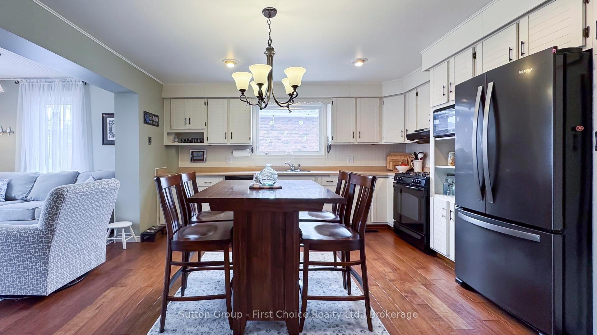 Photo 15 of 313 Huron Road, Goderich, Goderich (Town) — HOMEH