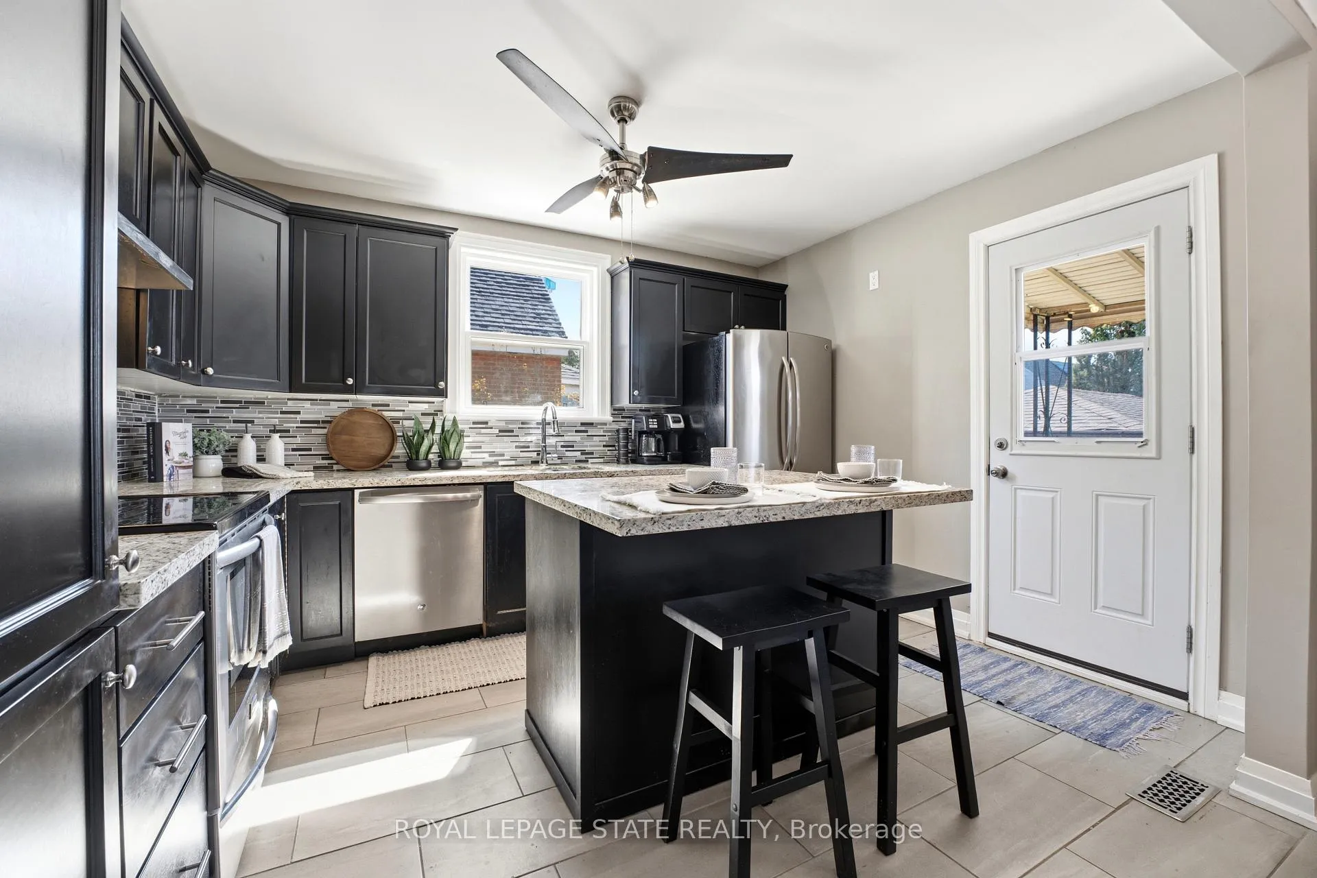 Photo 9 of 26 Isabel Avenue, Hamilton, Normanhurst — HOMEH