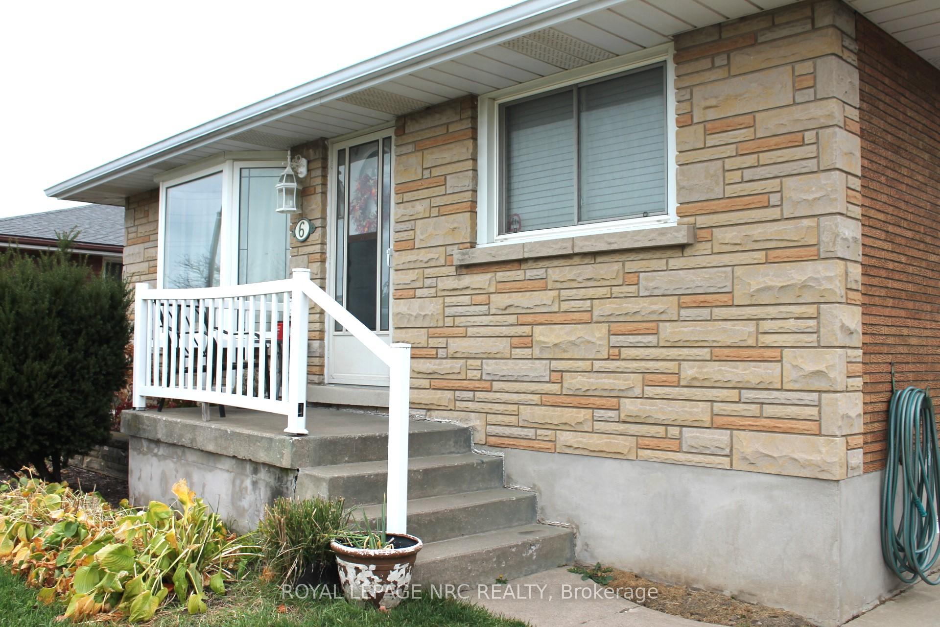 Photo 2 of 6 Park Avenue, St. Catharines, Secord Woods — HOMEH