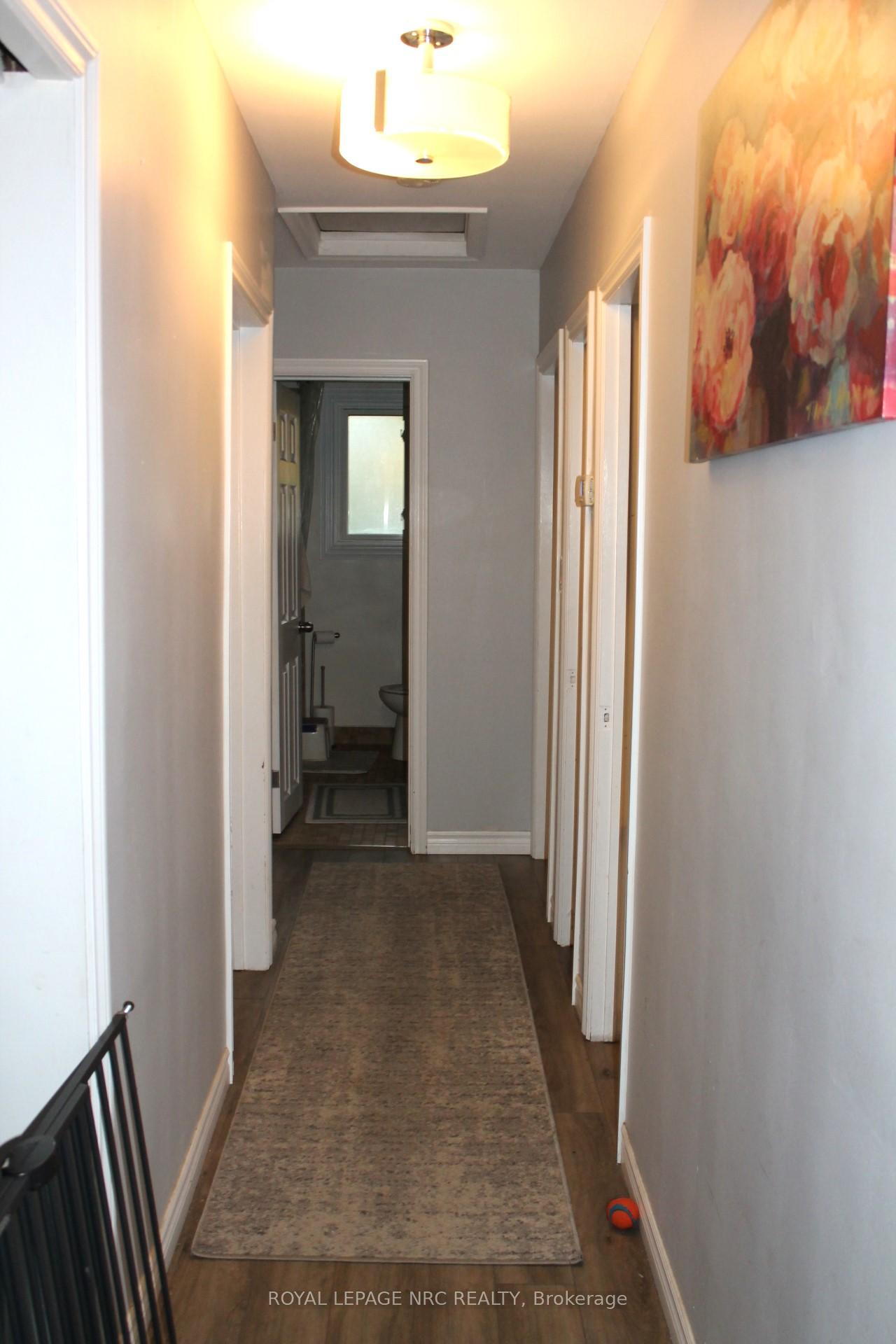 Photo 8 of 6 Park Avenue, St. Catharines, Secord Woods — HOMEH