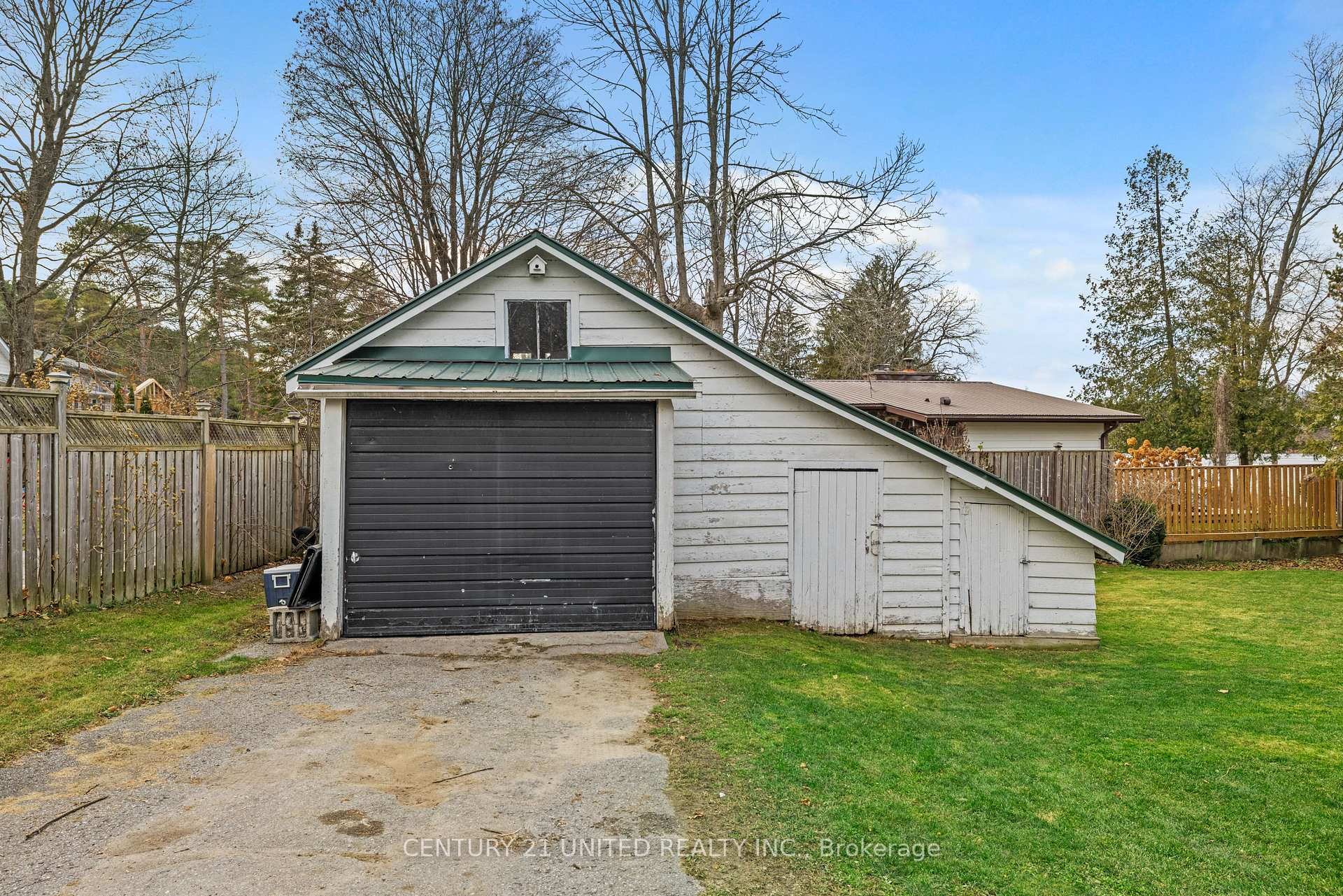 Photo 2 of 2046 Yale Road, Douro-Dummer — HOMEH