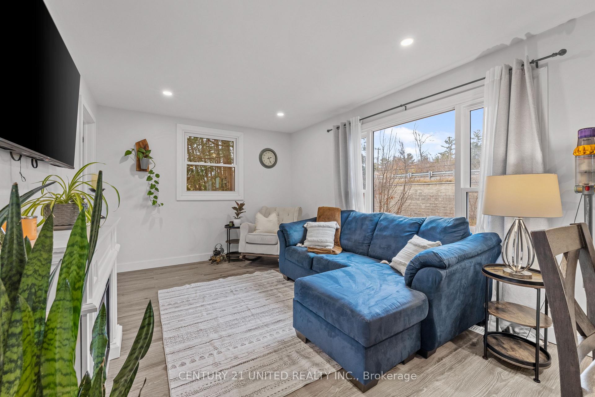 Photo 10 of 2046 Yale Road, Douro-Dummer — HOMEH