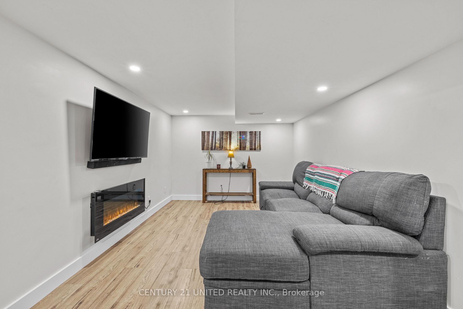Photo 25 of 2046 Yale Road, Douro-Dummer — HOMEH