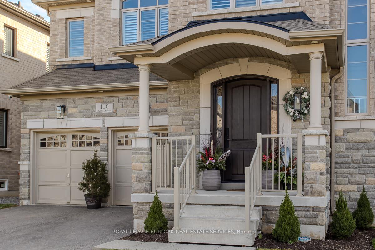 Photo 2 of 110 Avanti Crescent, Hamilton, Waterdown — HOMEH
