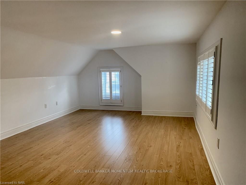 Photo 41 of 352 Linwell Road, St. Catharines, Vine/Linwell — HOMEH