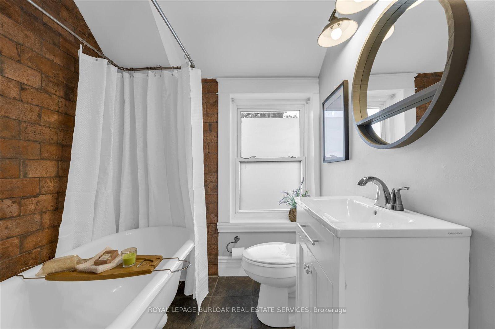 Photo 16 of 56 Junkin Street, St. Catharines, Downtown — HOMEH