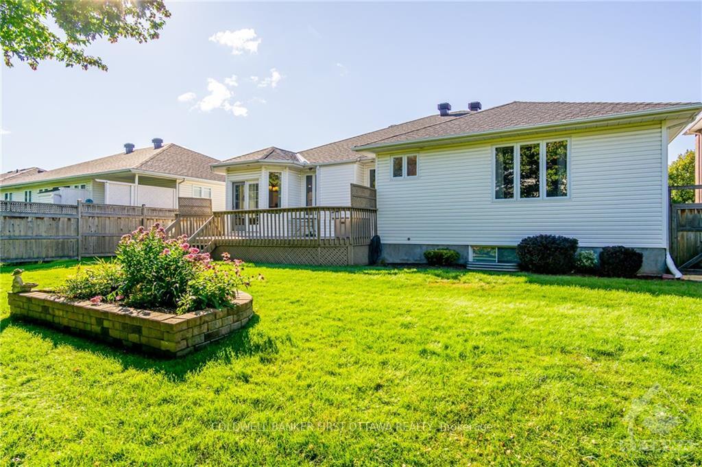 Photo 20 of 60 Forest Creek Drive, Ottawa, Stittsville (Central) — HOMEH