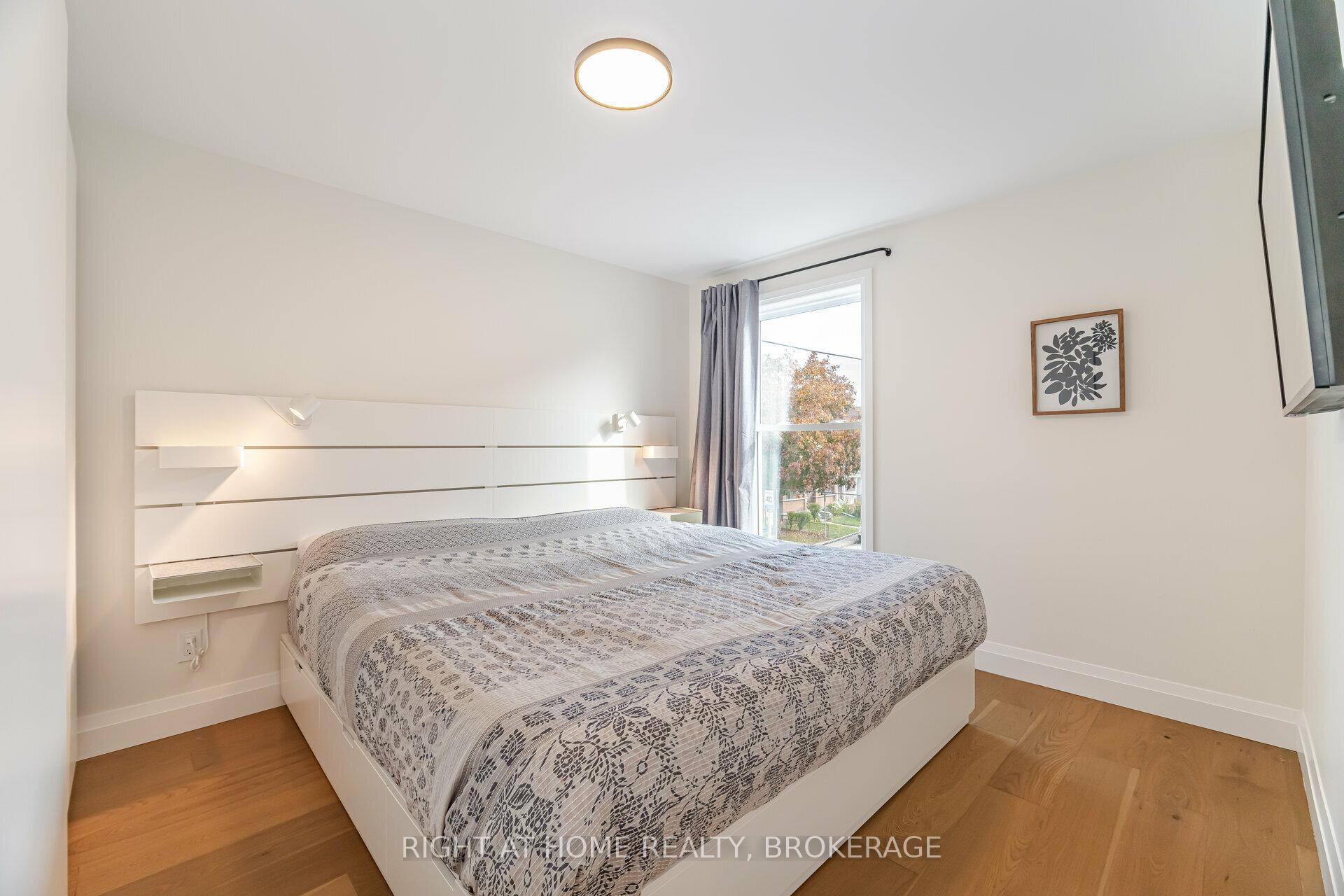 Photo 25 of 86 Gage Avenue N, Hamilton, Crown Point — HOMEH