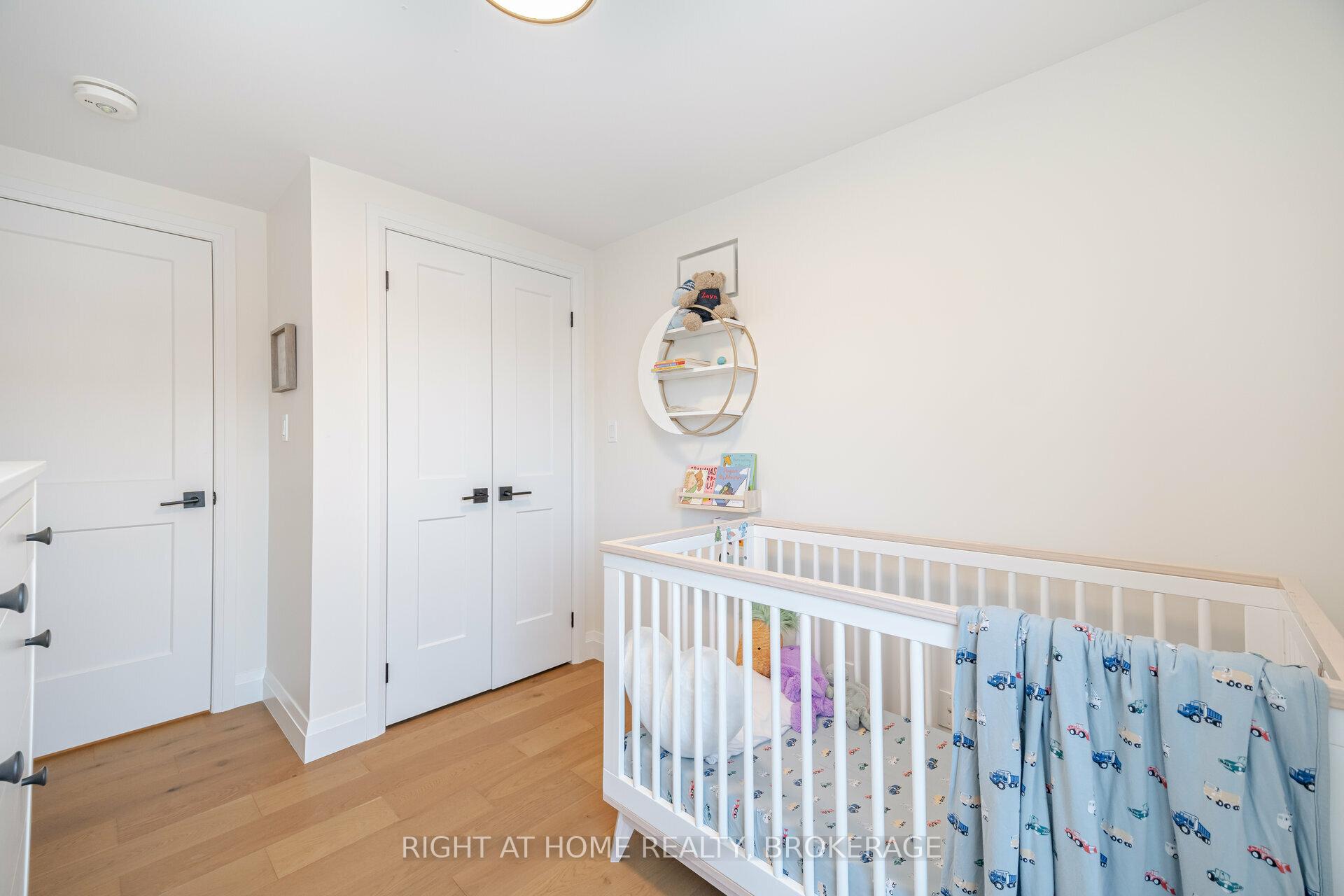 Photo 28 of 86 Gage Avenue N, Hamilton, Crown Point — HOMEH