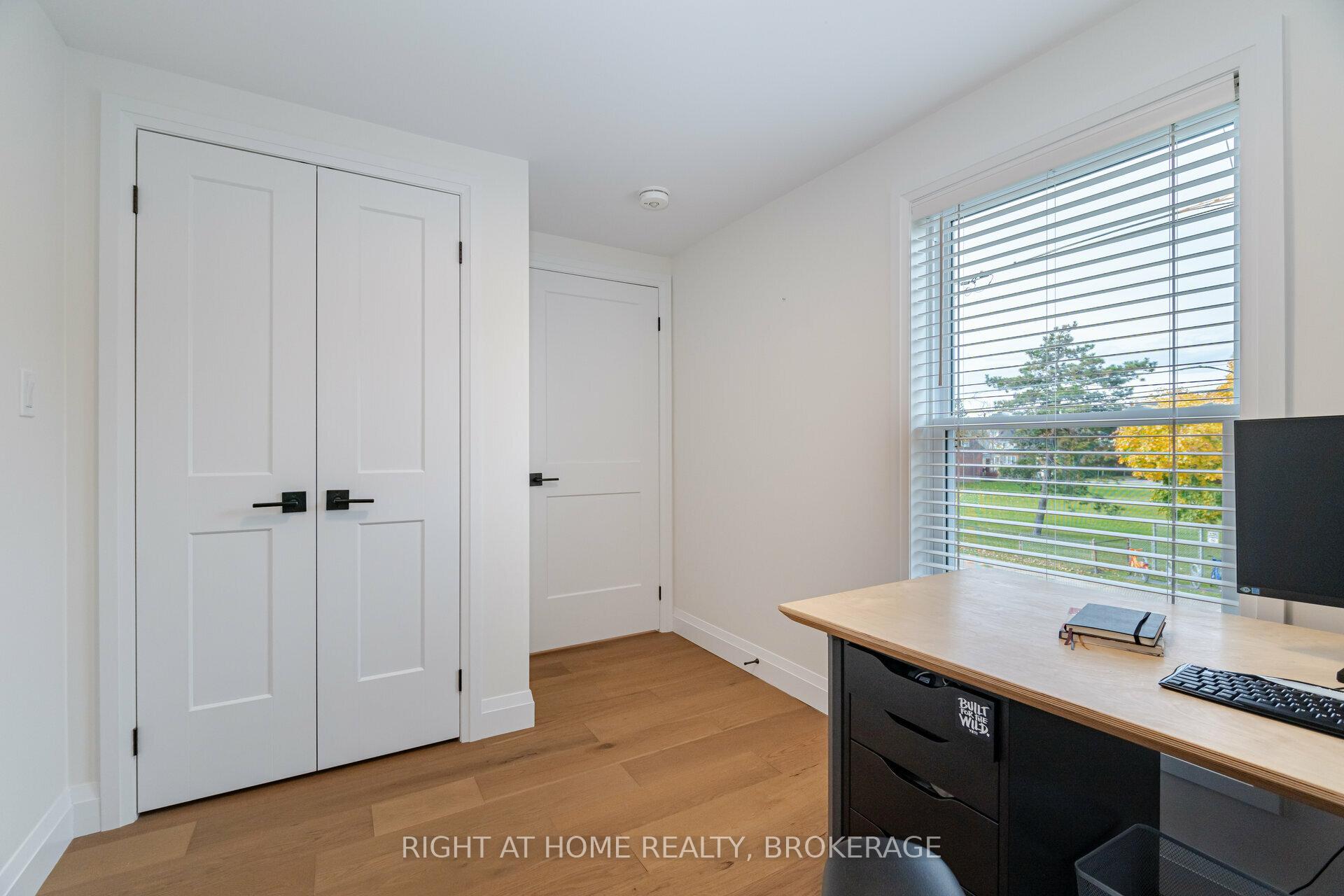Photo 30 of 86 Gage Avenue N, Hamilton, Crown Point — HOMEH