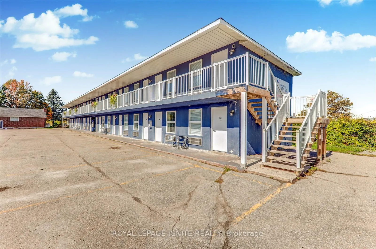Photo 2 of Unit 212, 70 Port Darlington Road, Clarington, Bowmanville — HOMEH