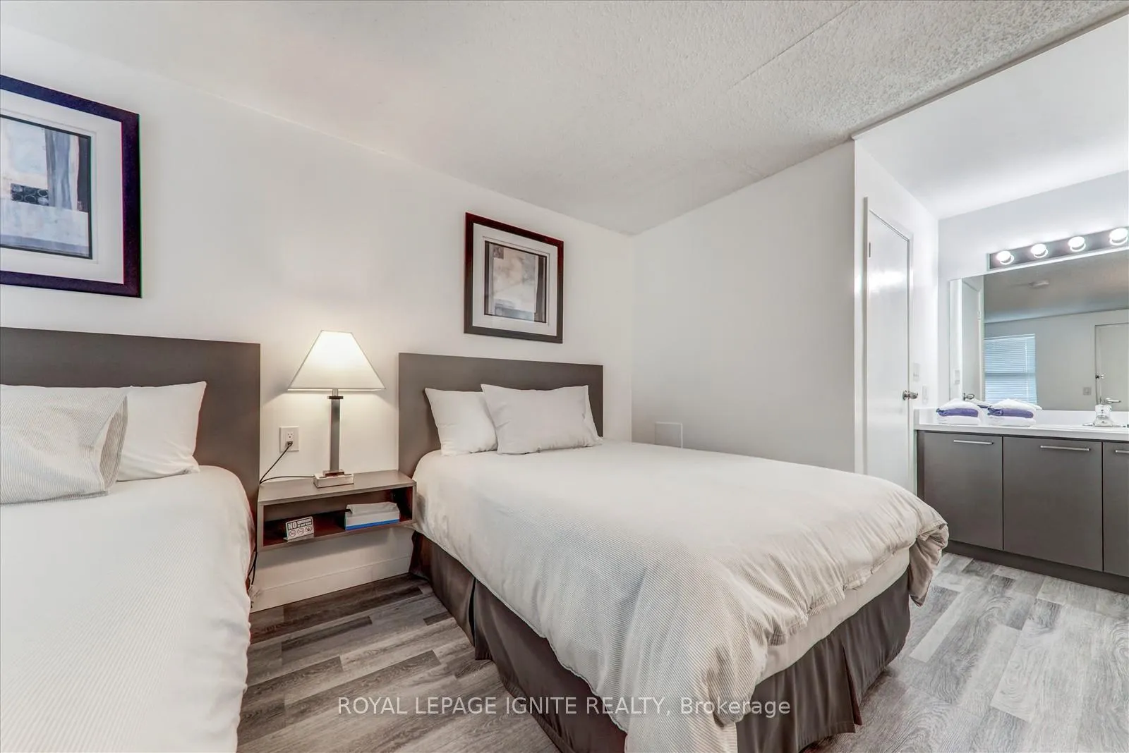 Photo 10 of Unit 212, 70 Port Darlington Road, Clarington, Bowmanville — HOMEH