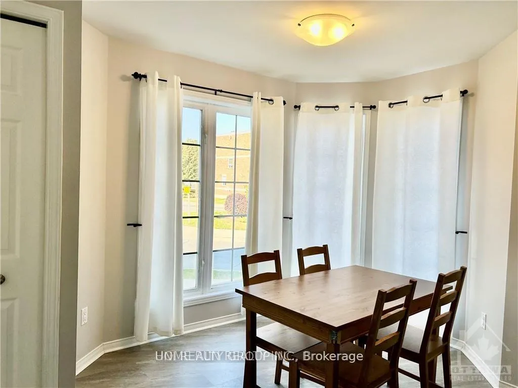 Photo 3 of 840 Longfields Drive, Ottawa, Barrhaven - Longfields — HOMEH
