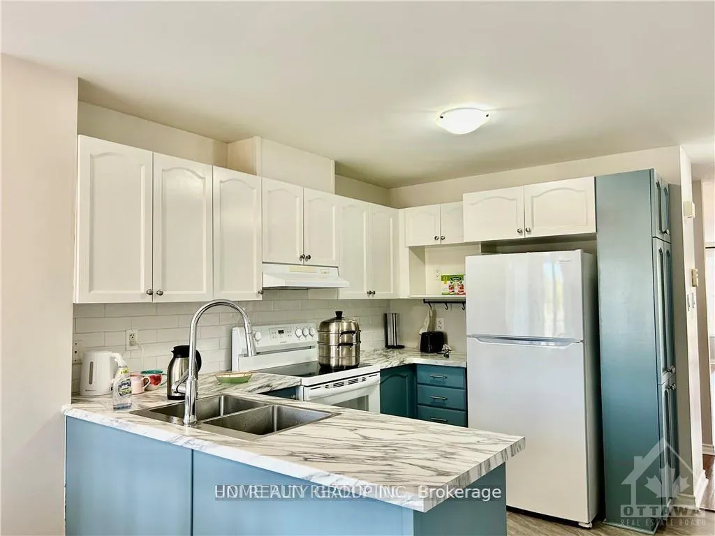Photo 4 of 840 Longfields Drive, Ottawa, Barrhaven - Longfields — HOMEH