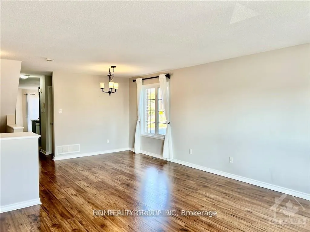 Photo 10 of 840 Longfields Drive, Ottawa, Barrhaven - Longfields — HOMEH