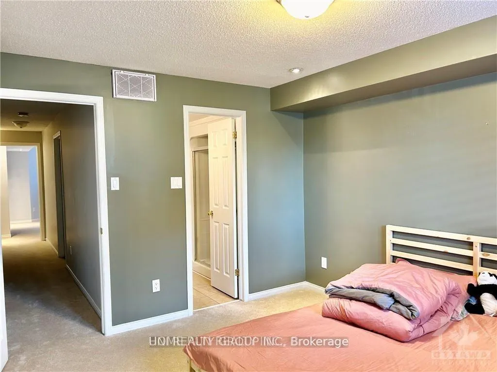 Photo 16 of 840 Longfields Drive, Ottawa, Barrhaven - Longfields — HOMEH