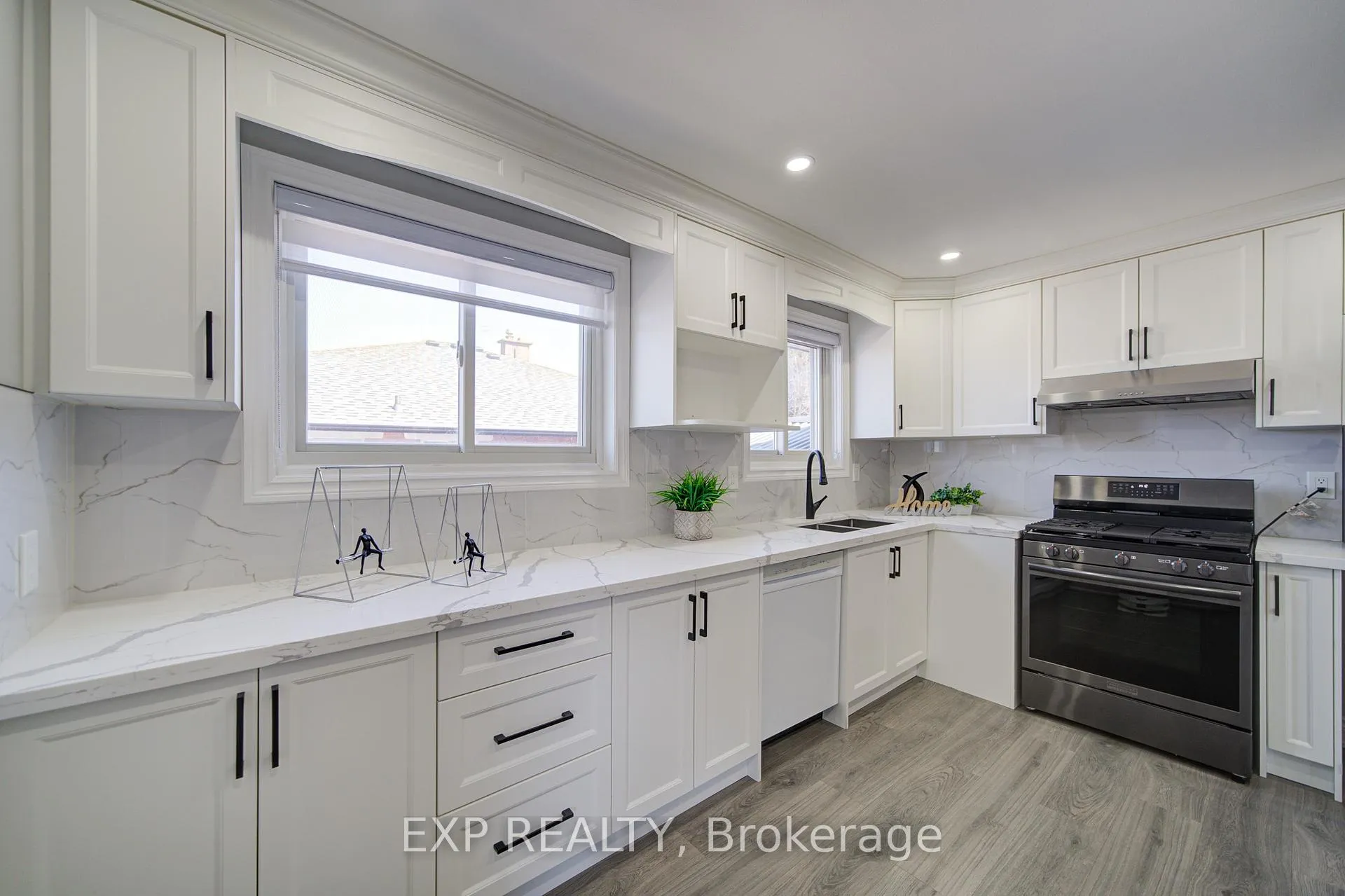 Photo 17 of 1393 Garvolin Avenue, Pickering, Bay Ridges — HOMEH