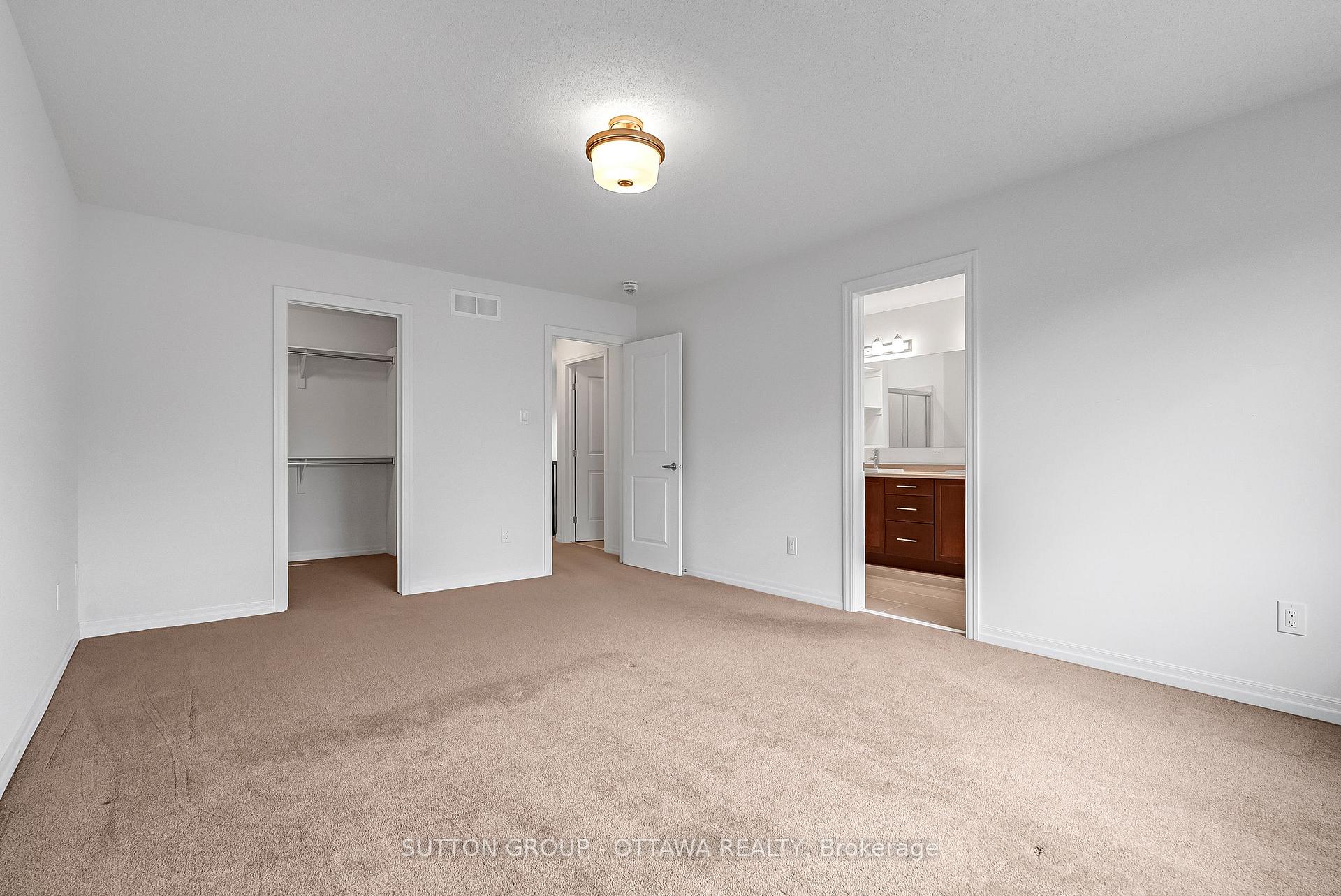 Photo 19 of 1036 Cobble Hill Drive, Ottawa, Barrhaven - Cedargrove/Fraserdale — HOMEH
