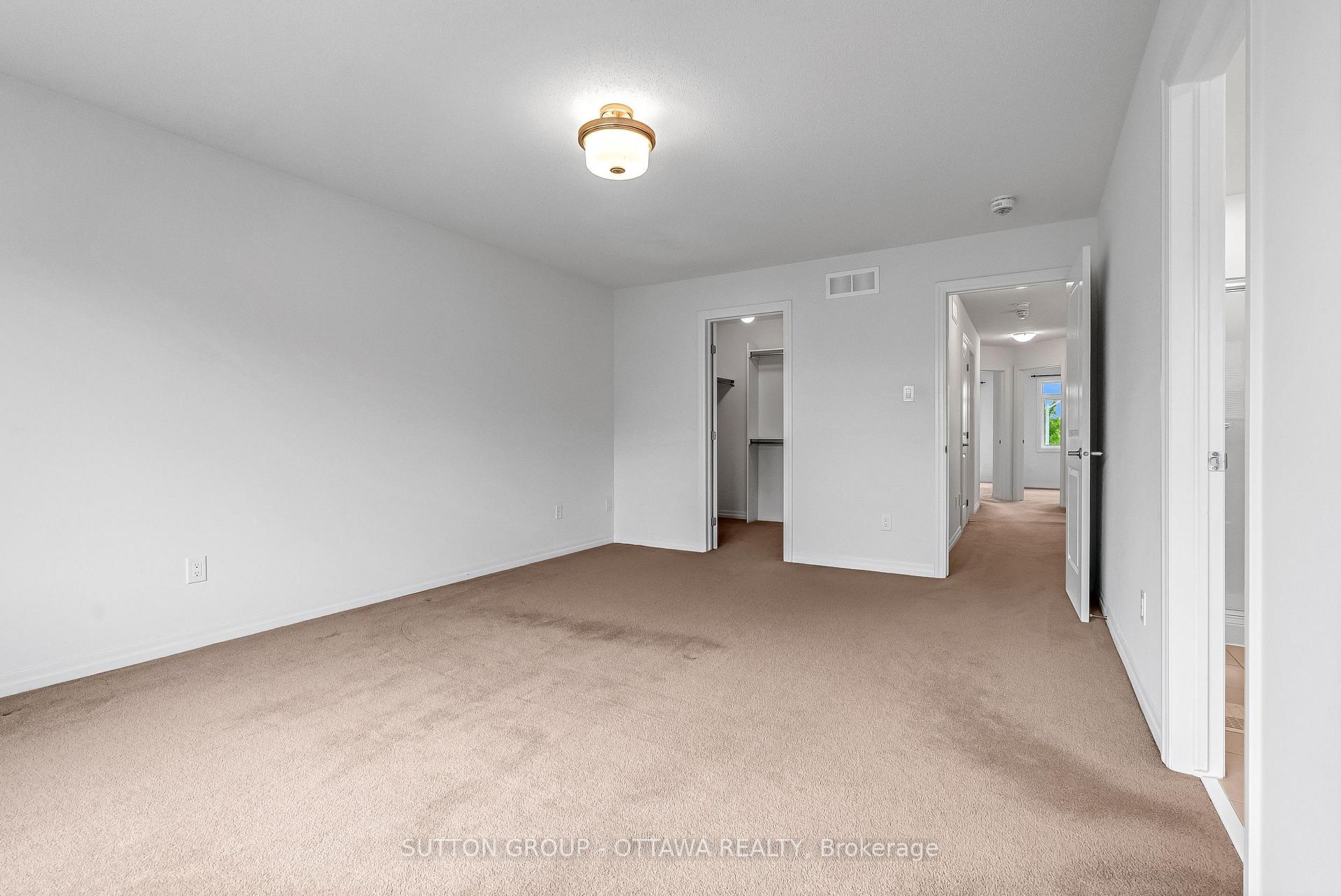 Photo 20 of 1036 Cobble Hill Drive, Ottawa, Barrhaven - Cedargrove/Fraserdale — HOMEH