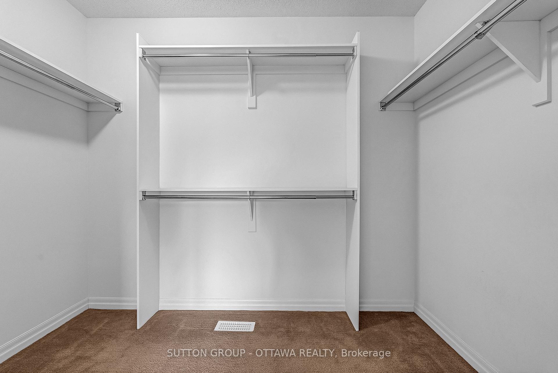 Photo 23 of 1036 Cobble Hill Drive, Ottawa, Barrhaven - Cedargrove/Fraserdale — HOMEH