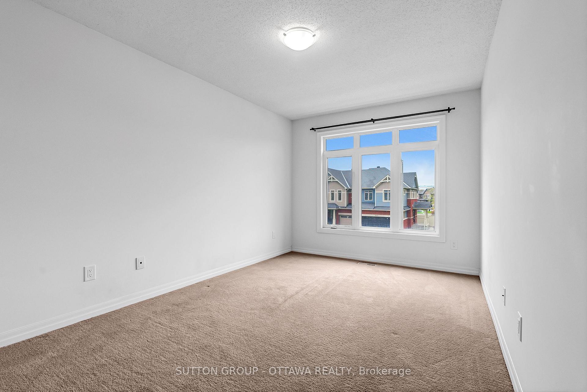 Photo 24 of 1036 Cobble Hill Drive, Ottawa, Barrhaven - Cedargrove/Fraserdale — HOMEH