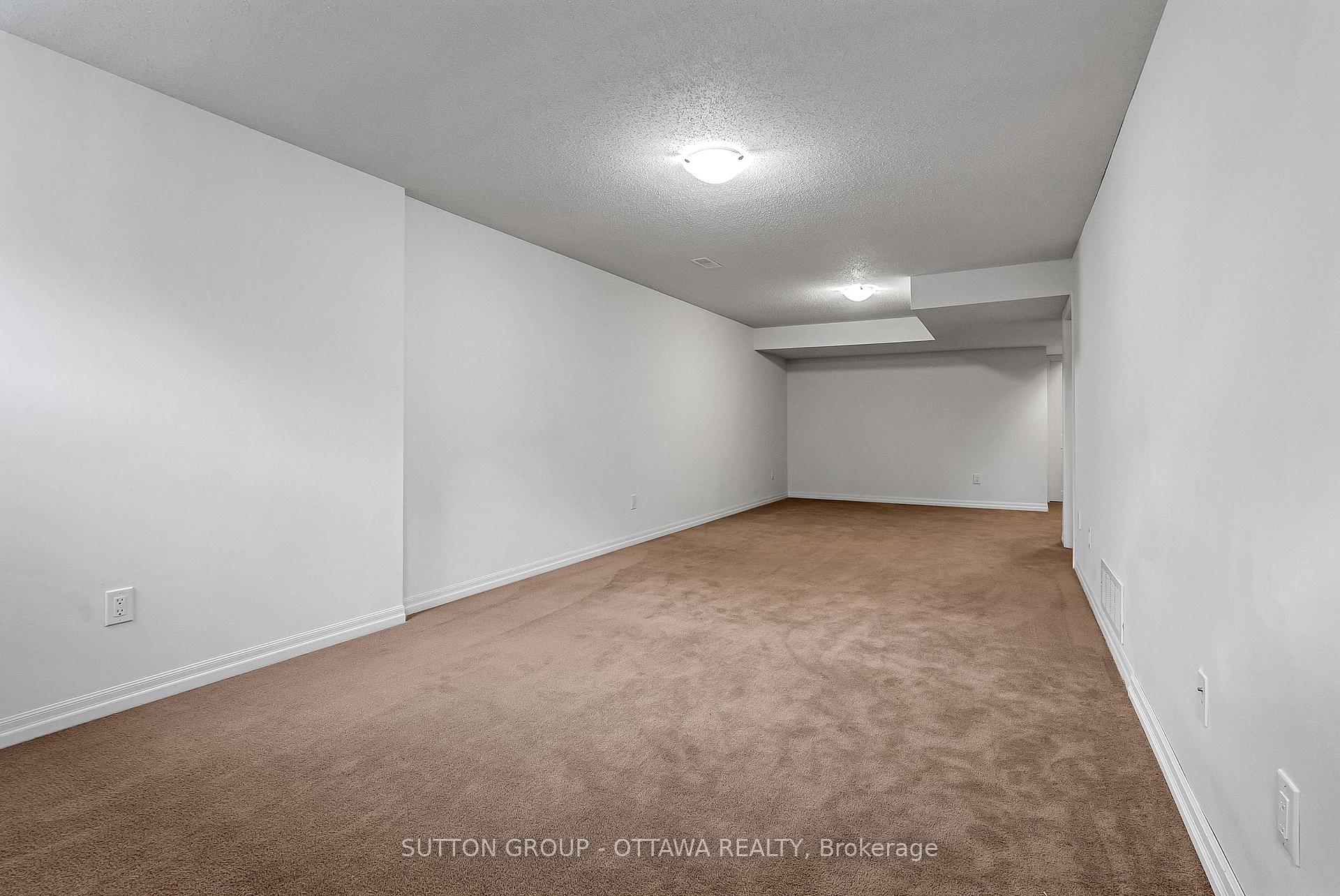 Photo 33 of 1036 Cobble Hill Drive, Ottawa, Barrhaven - Cedargrove/Fraserdale — HOMEH