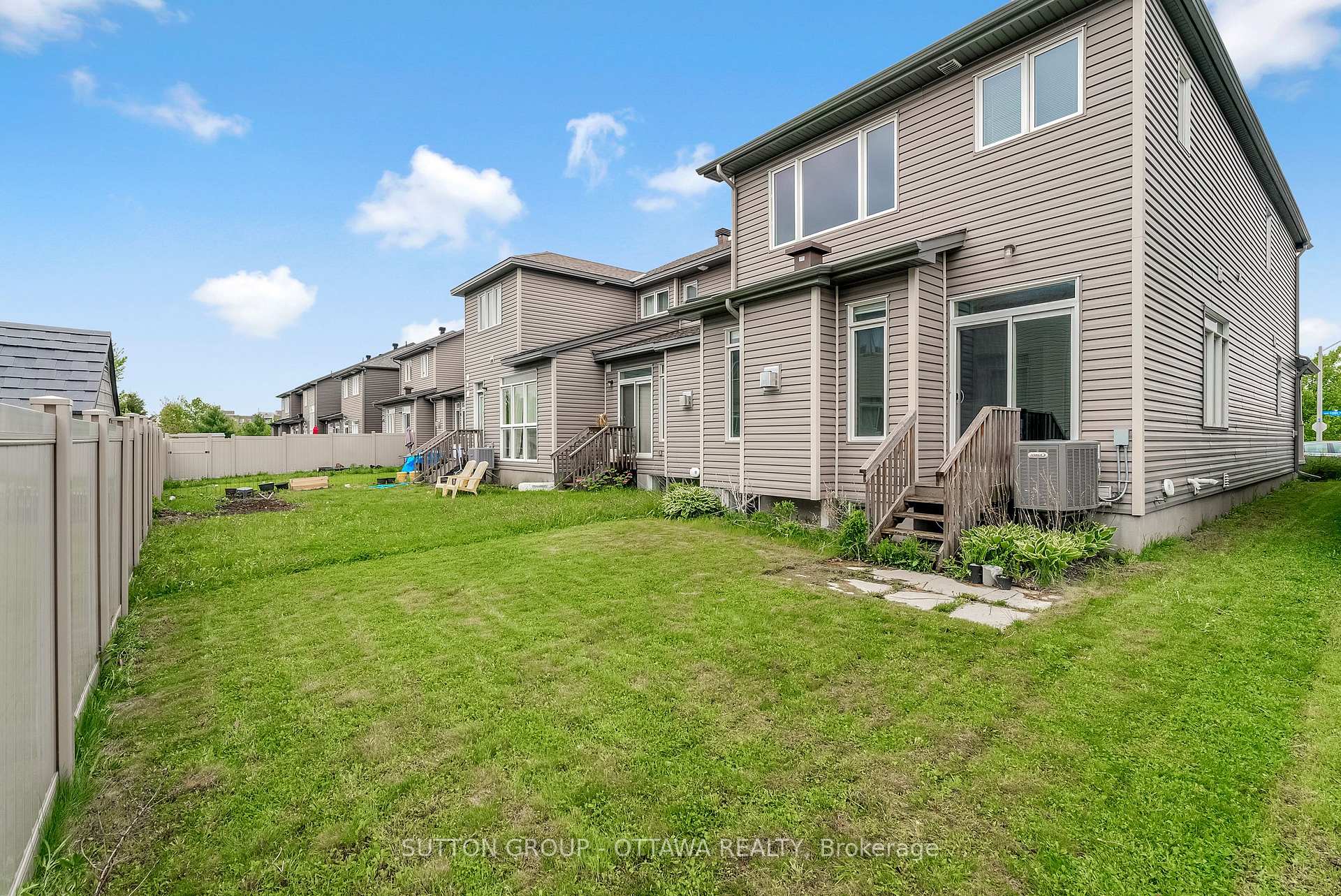 Photo 36 of 1036 Cobble Hill Drive, Ottawa, Barrhaven - Cedargrove/Fraserdale — HOMEH