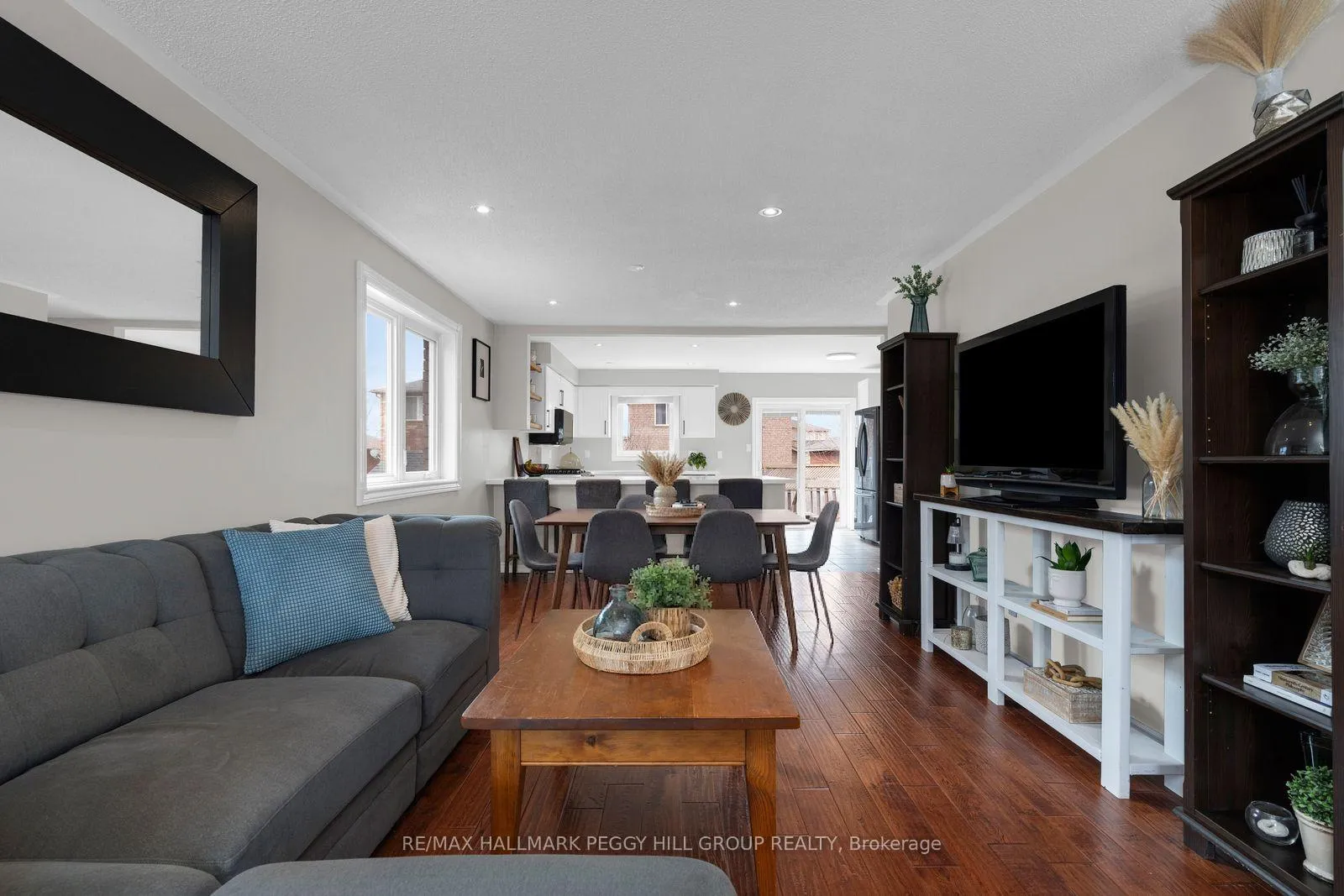 Photo 5 of 64A Bird Street, Barrie, Edgehill Drive — HOMEH