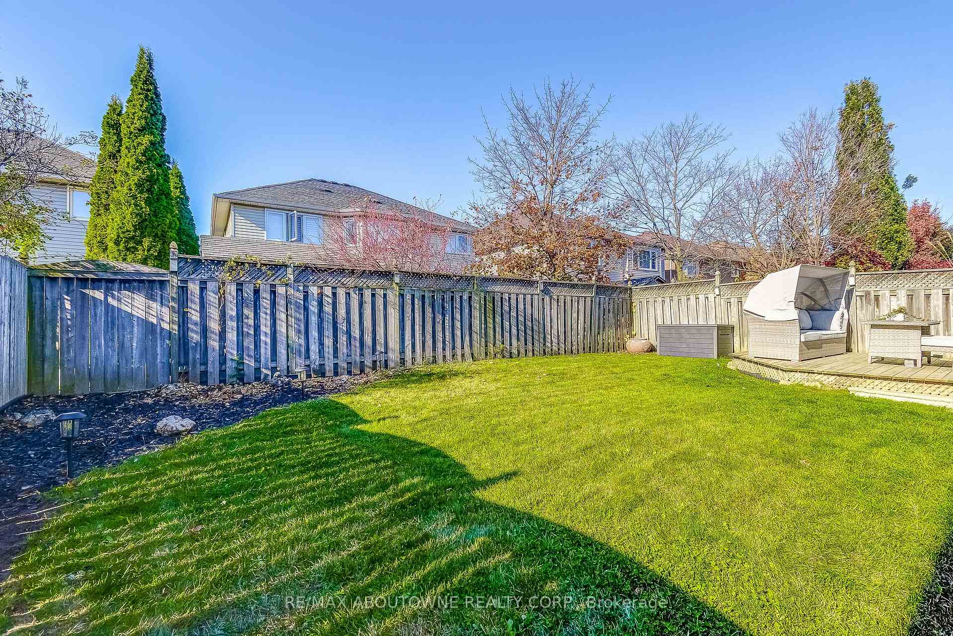 Photo 31 of 57 Niska Drive, Hamilton, Waterdown — HOMEH