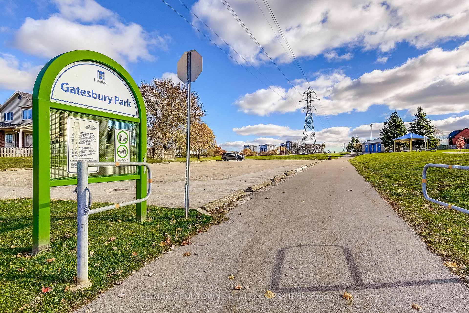 Photo 34 of 57 Niska Drive, Hamilton, Waterdown — HOMEH