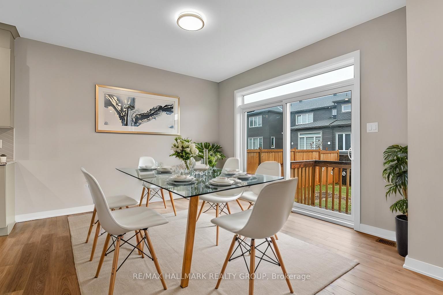 Photo 10 of 804 Sendero Way, Ottawa, Remainder of Stittsville & Area — HOMEH