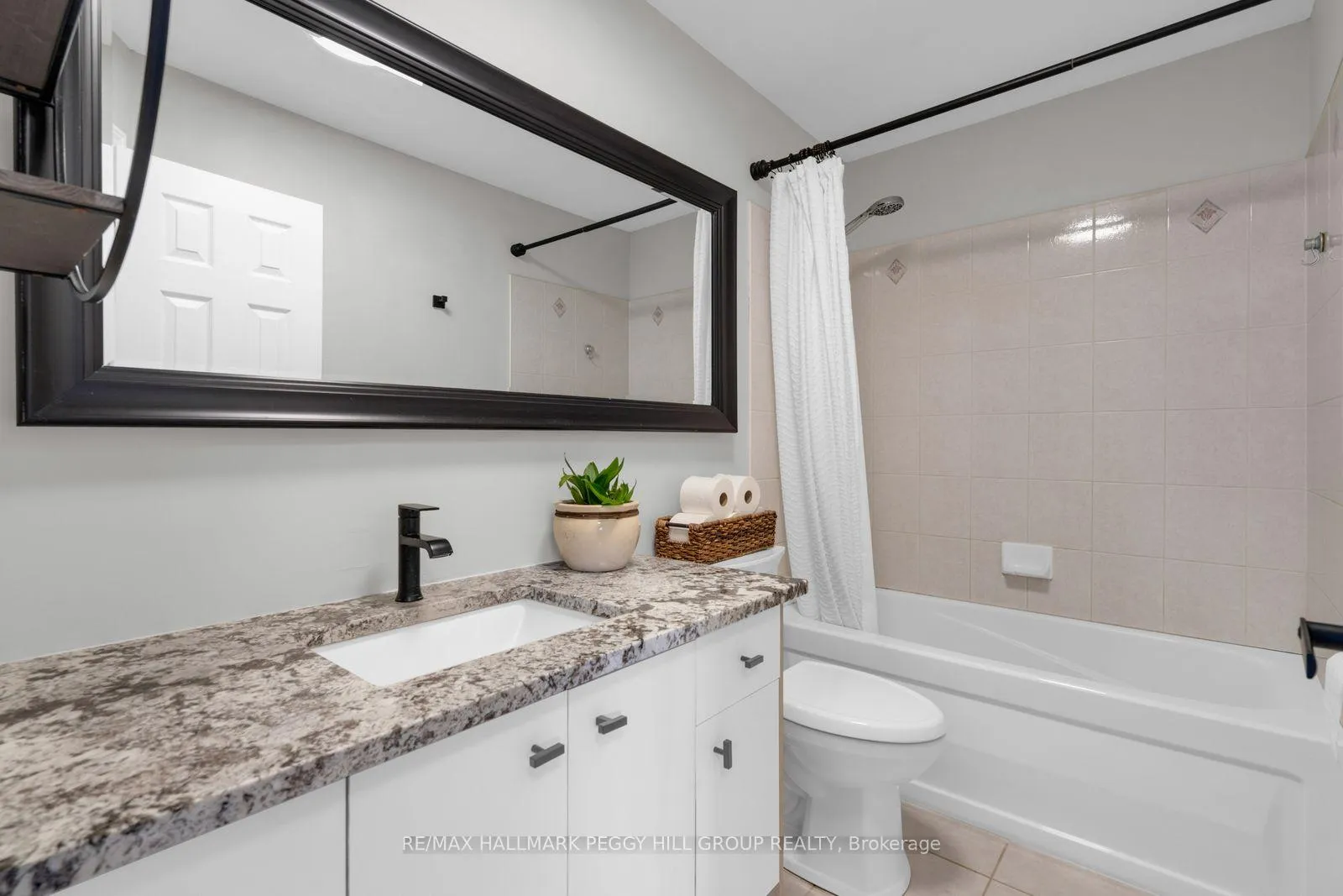 Photo 10 of 64 Bird Street, Barrie, Edgehill Drive — HOMEH