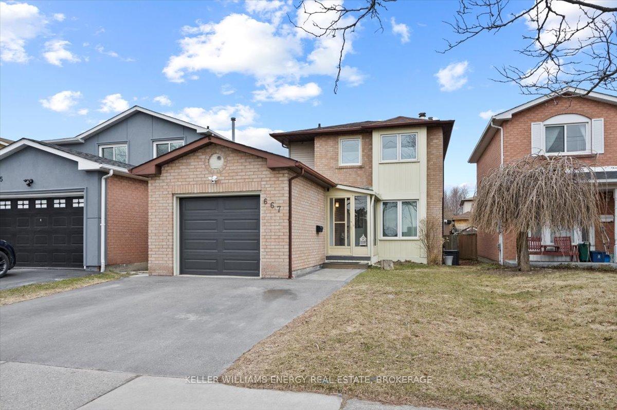 Photo 2 of 667 Monarch Avenue, Ajax, South West — HOMEH