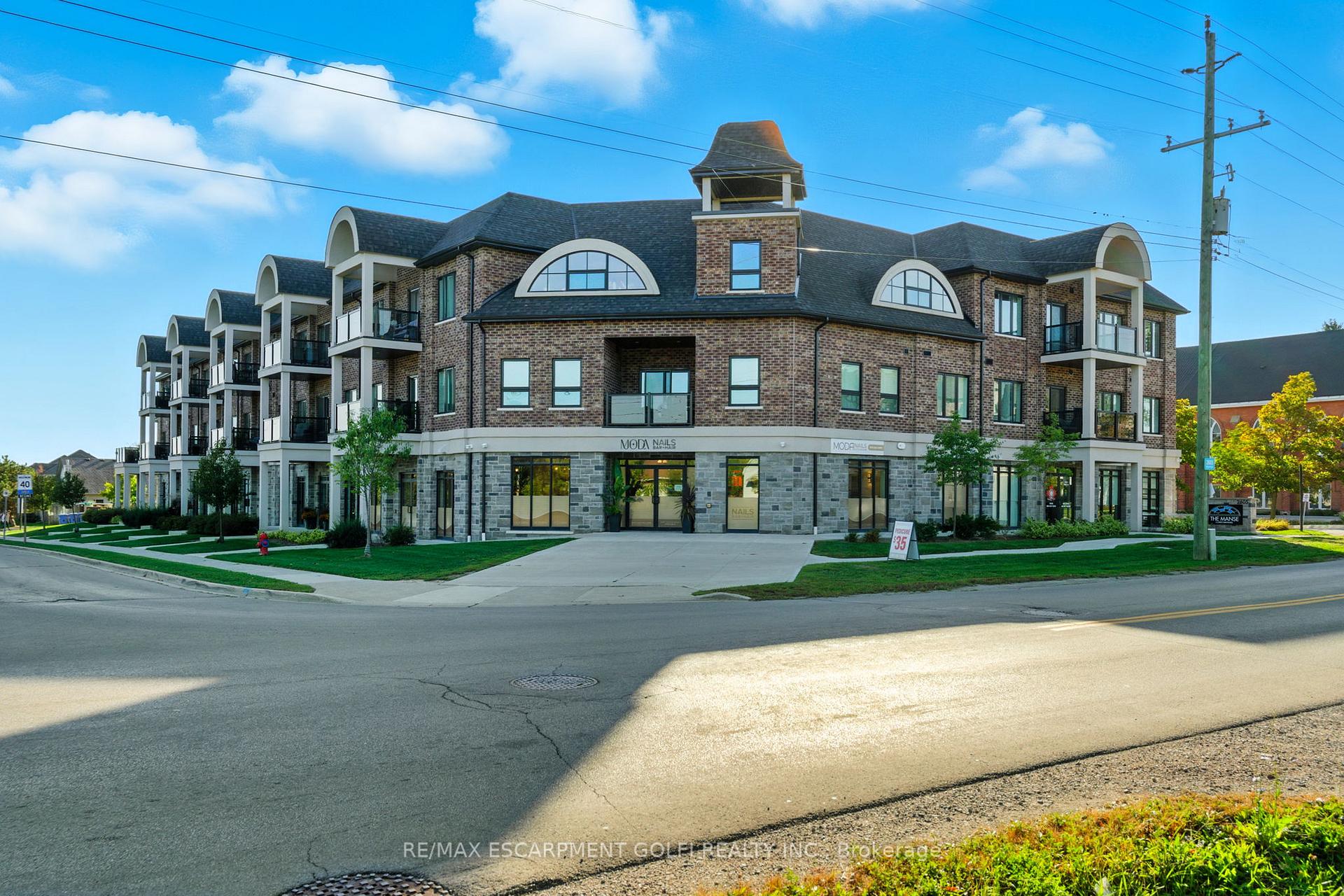 Photo 3 of Unit 301, 2605 Binbrook Road, Hamilton, Binbrook — HOMEH