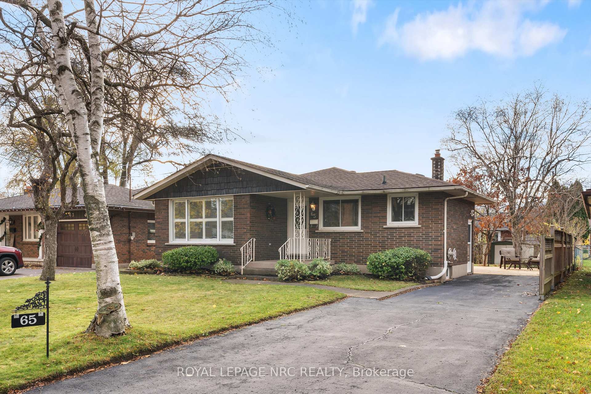 Photo 2 of 65 Windward Street, St. Catharines, Carlton/Bunting — HOMEH
