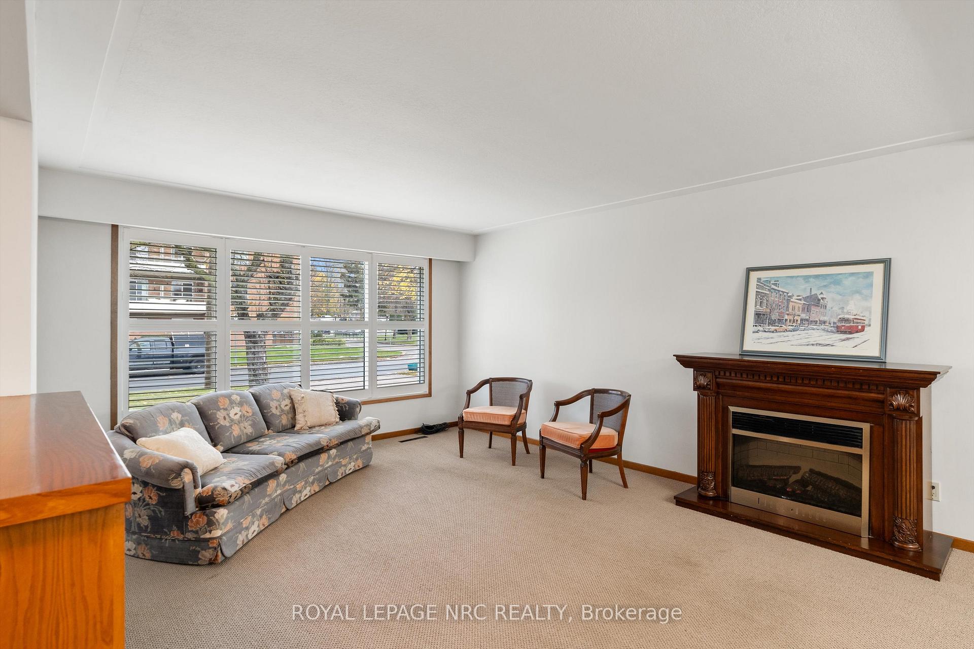 Photo 16 of 65 Windward Street, St. Catharines, Carlton/Bunting — HOMEH