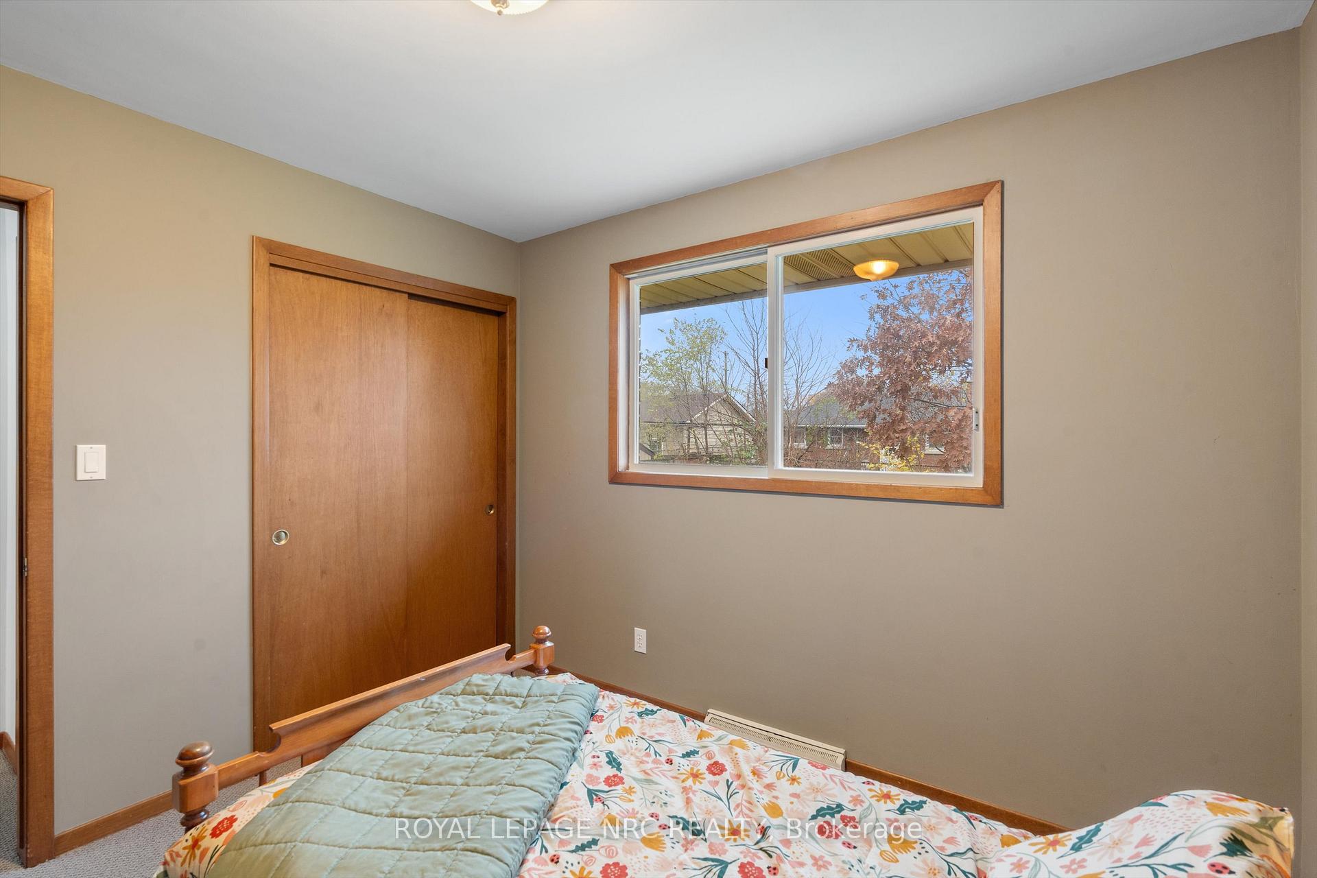 Photo 20 of 65 Windward Street, St. Catharines, Carlton/Bunting — HOMEH