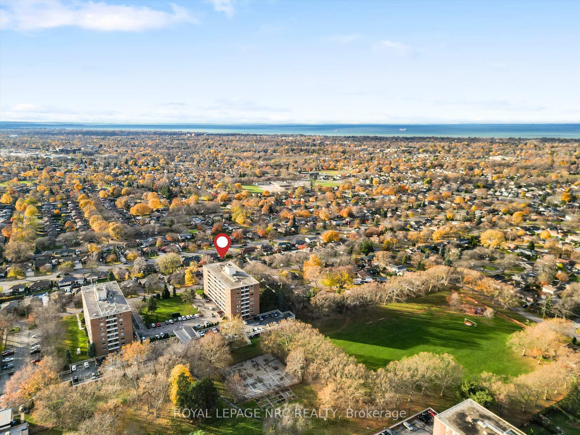 Photo 32 of 65 Windward Street, St. Catharines, Carlton/Bunting — HOMEH