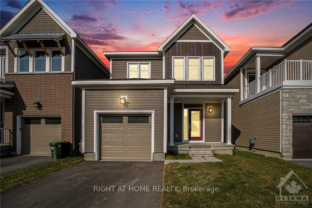 Photo 2 of 128 Hackamore Crescent, Ottawa, Goulbourn Twp From Franktown Rd/South To Rideau — HOMEH