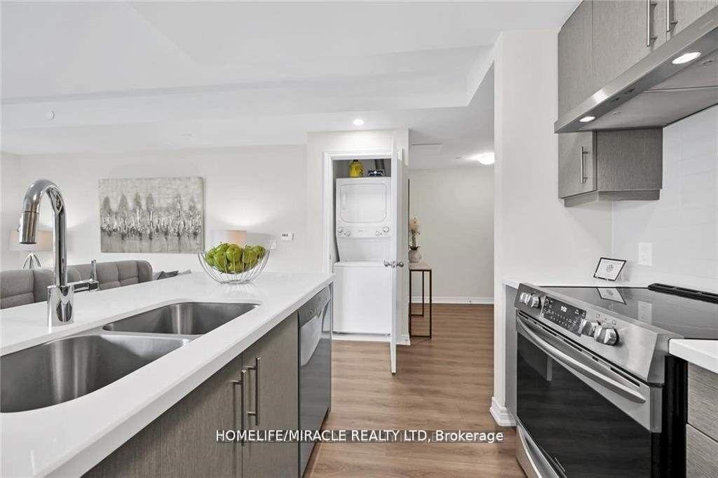 Photo 6 of Unit 213, 2750 King Street E, Hamilton, Greenford — HOMEH