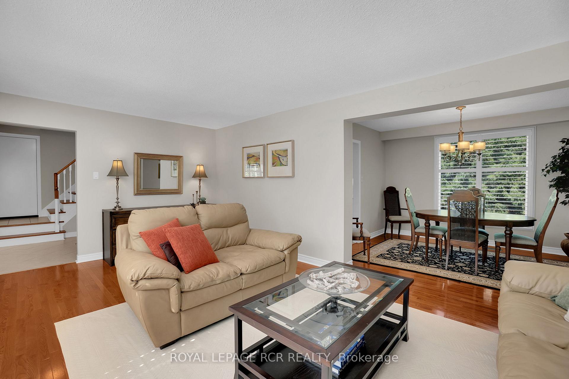 Photo 13 of 27 Westview Crescent, Caledon, Palgrave — HOMEH