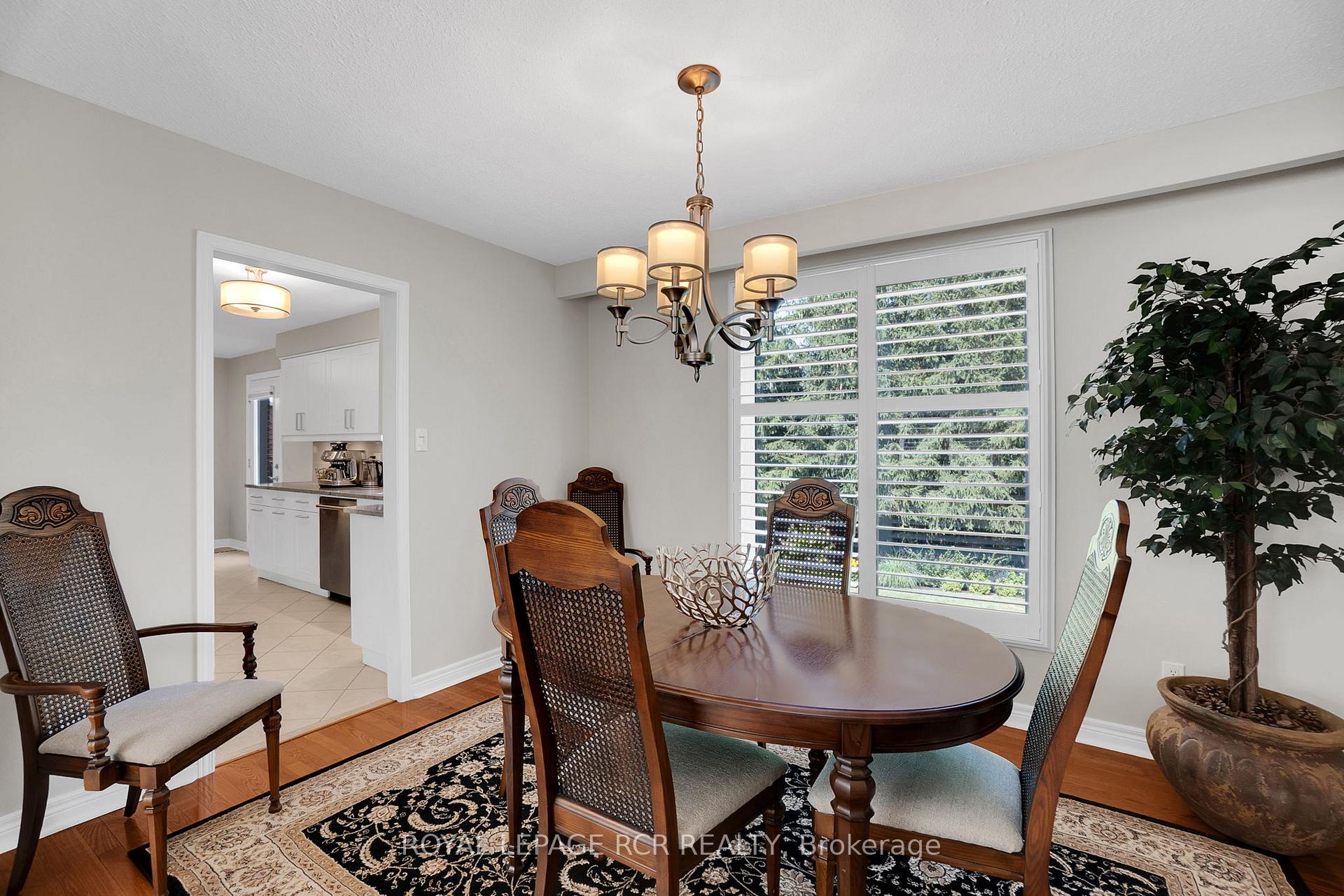 Photo 19 of 27 Westview Crescent, Caledon, Palgrave — HOMEH