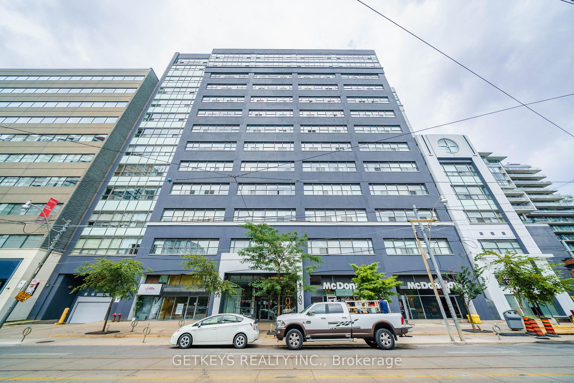 Photo 1 of Unit 908, 700 King Street, Toronto, Niagara — HOMEH