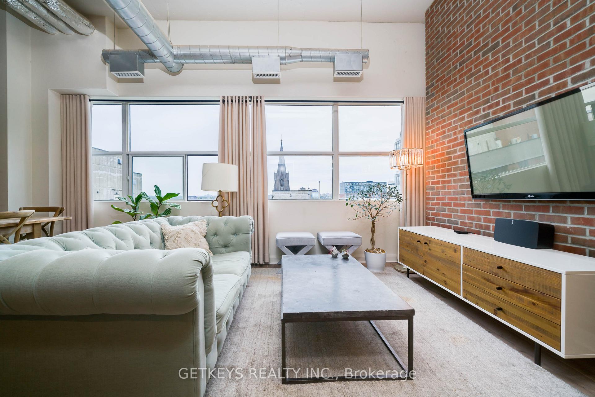 Photo 16 of Unit 908, 700 King Street, Toronto, Niagara — HOMEH