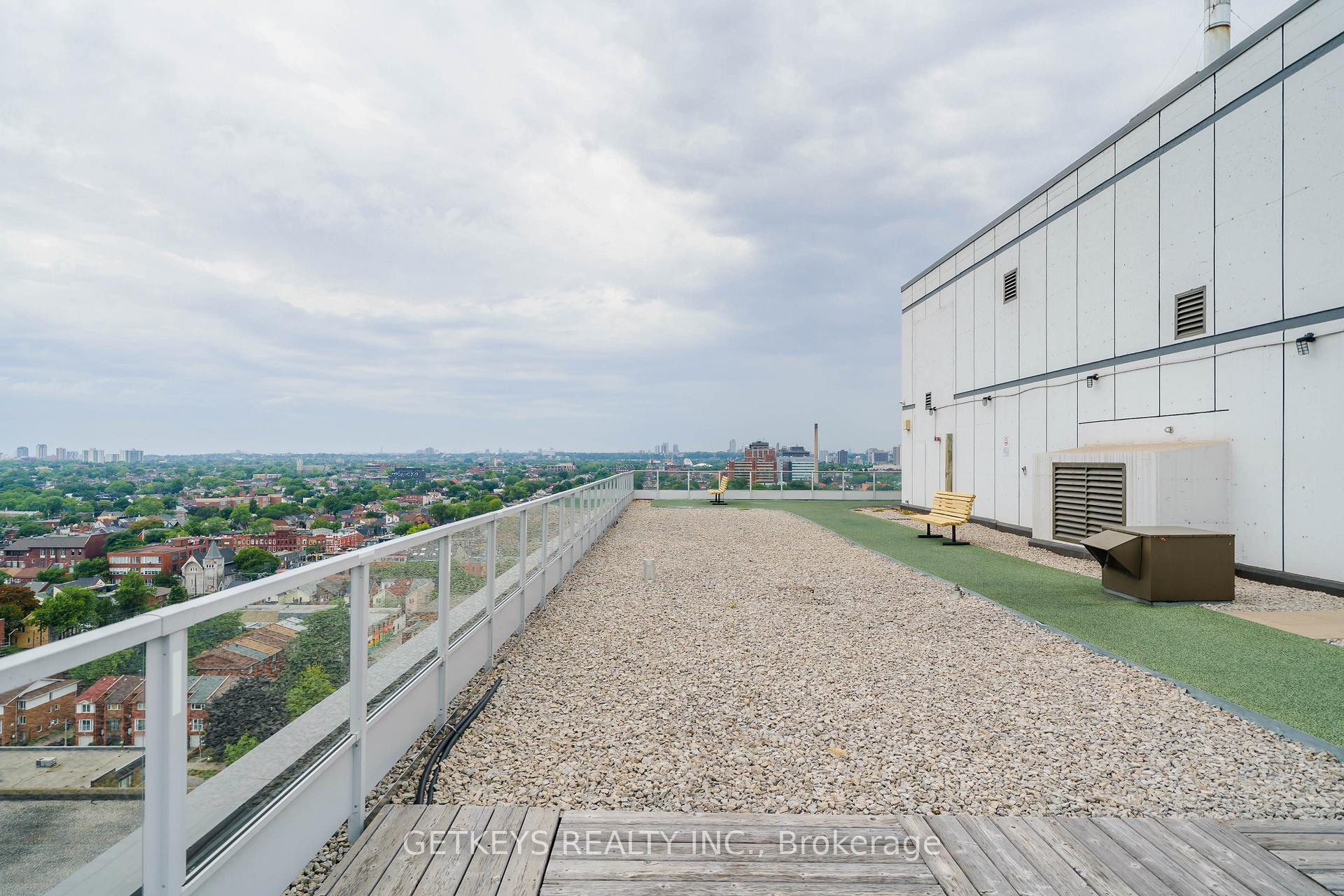 Photo 26 of Unit 908, 700 King Street, Toronto, Niagara — HOMEH