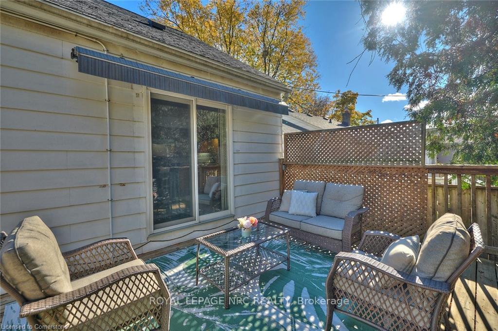 Photo 9 of 37 Shakespeare Avenue, St. Catharines, Haig — HOMEH