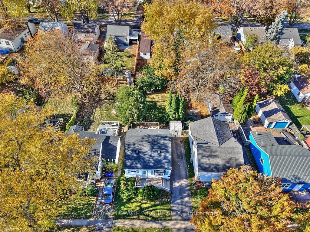 Photo 30 of 37 Shakespeare Avenue, St. Catharines, Haig — HOMEH