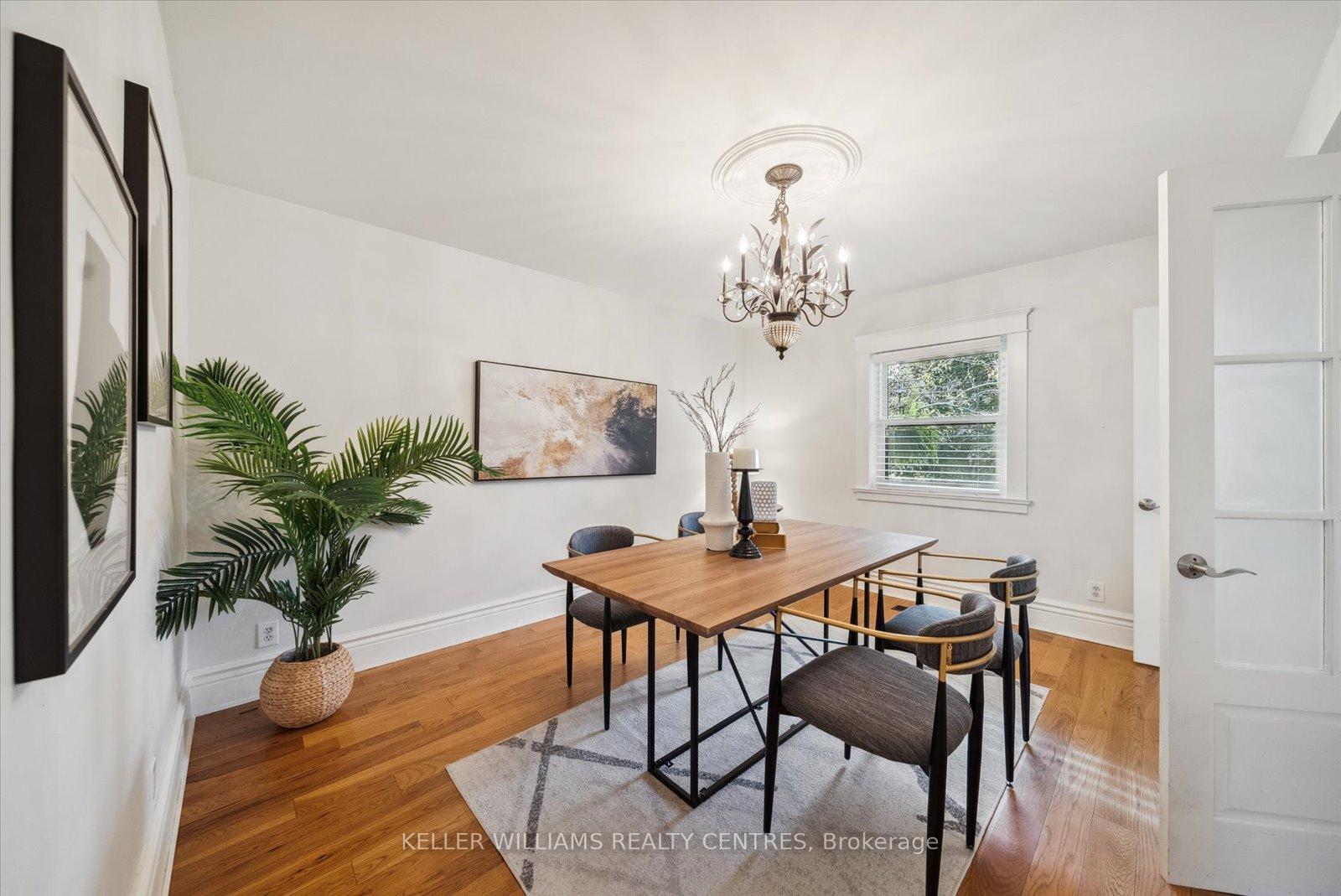 Photo 6 of 312 Aurora Heights Drive, Aurora, Aurora Heights — HOMEH